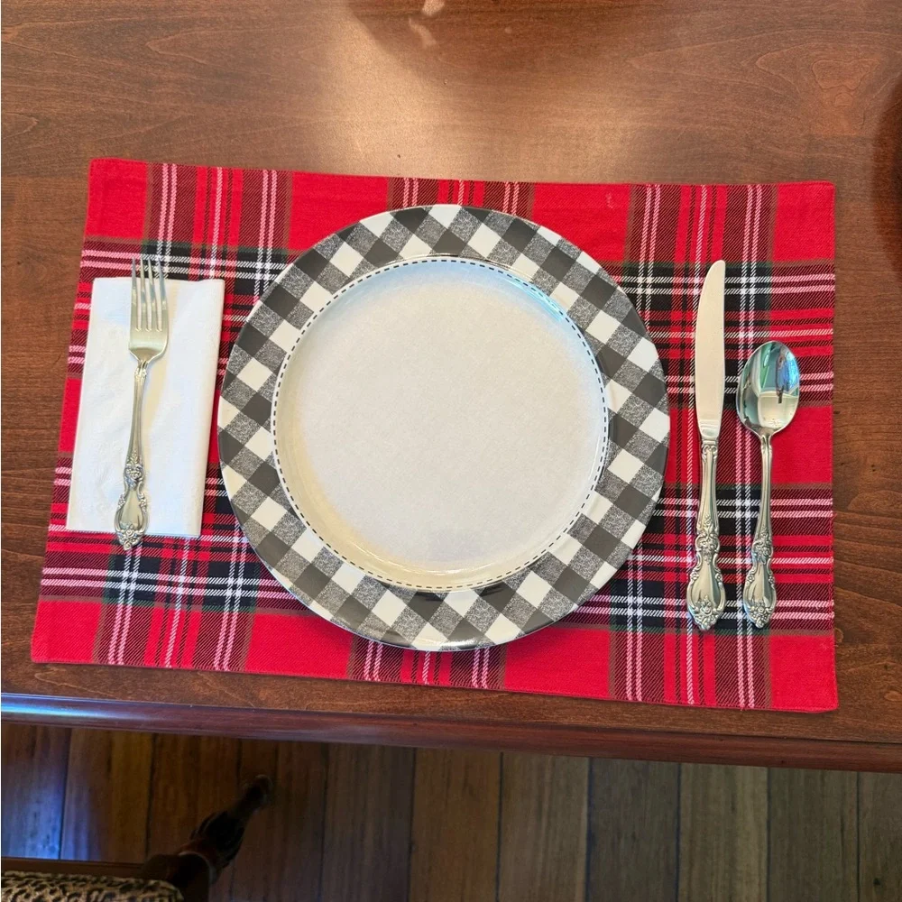 4 Red and Black Plaid Placemats❗️